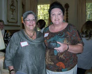 2011 Cancer Institute Volunteer of the Year Diana Smithson (right) with Janie Lowe, director of the Cancer Institute Department of Volunteer Services.