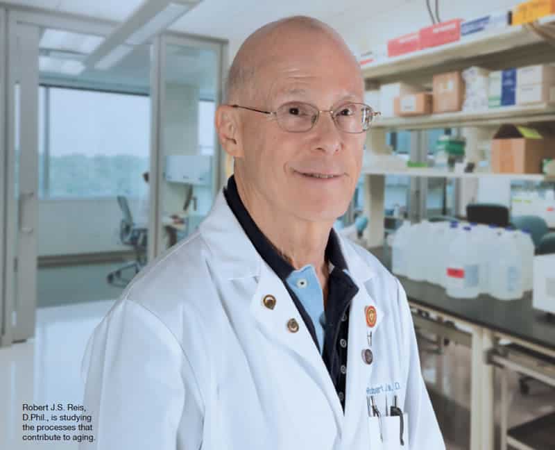 Robert Reis, D.Phil., led the UAMS team that helped identify FDA-approved drugs that can extend life in nematodes