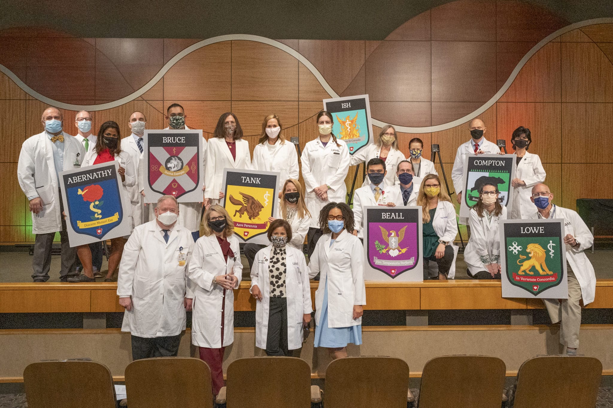 College of Medicine Diverse Class of 2025 UAMS News