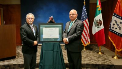 Jose Romero, M.D., (left) received the Ohtli Award from Rodolfo Quilantan Arenas (right) from the Mexican Consulate in Little Rock. The Ohtli Award is the highest award given by the Mexican Secretariat of Foreign Affairs to persons residing outside of Mexico.