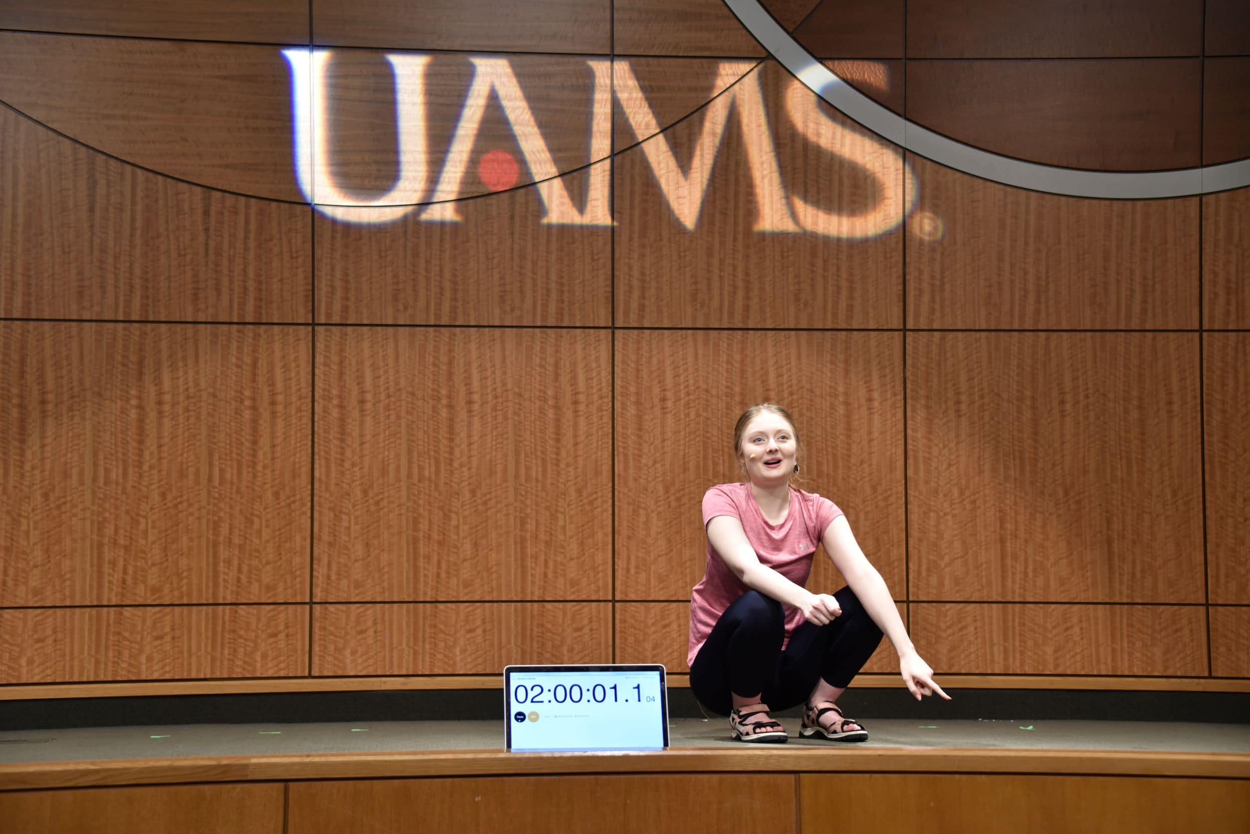 North Little Rock Woman Sets Squat Record To Raise Awareness Of Nervous 