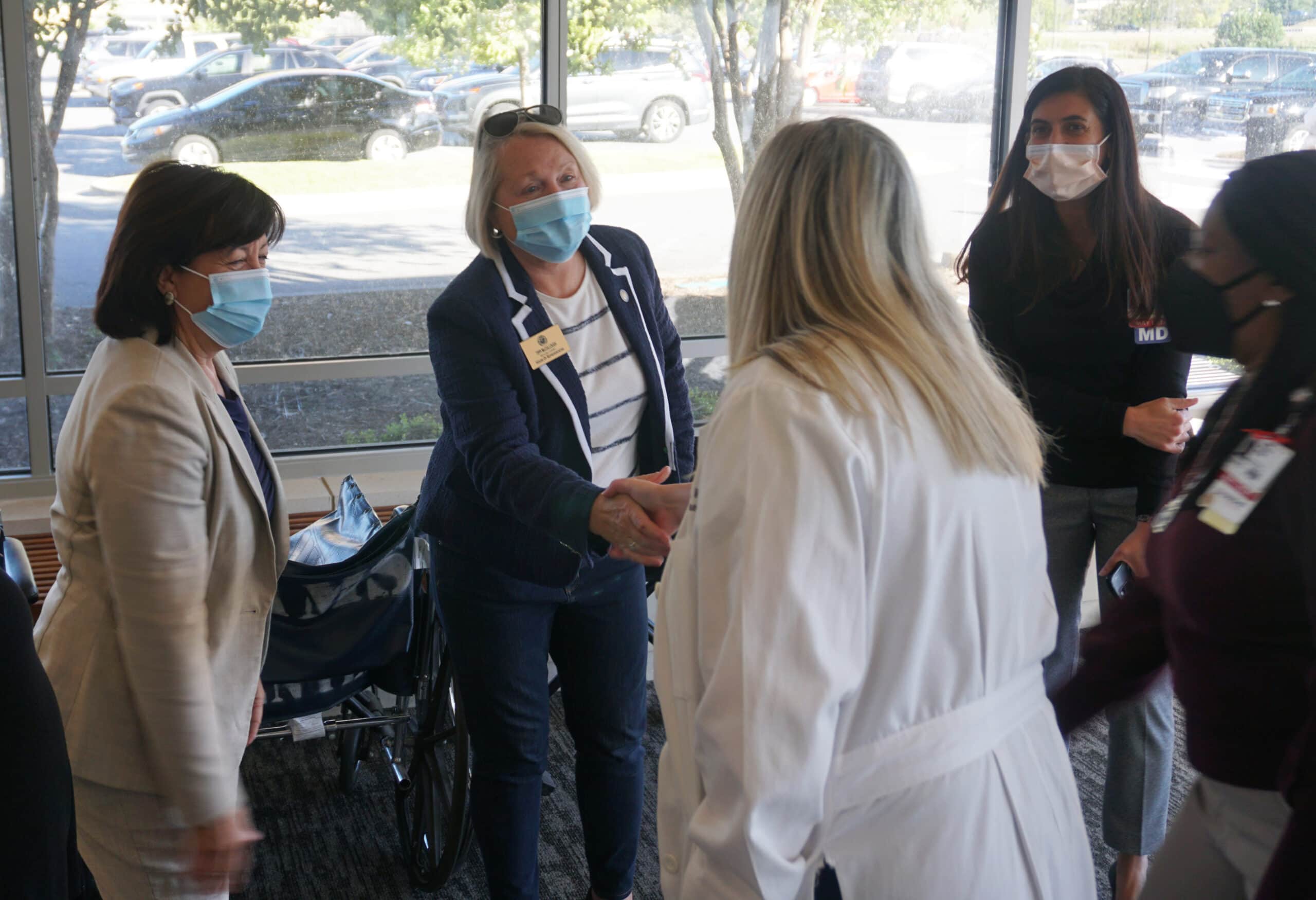 State Legislators Visit UAMS Women’s Health Center
