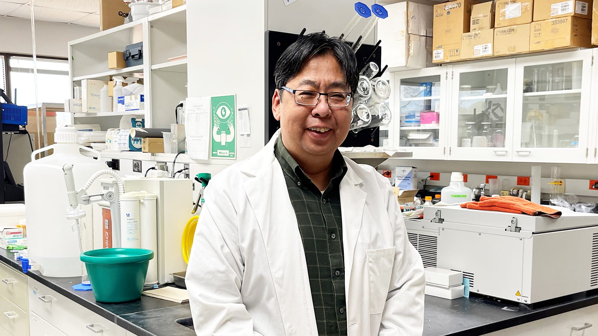 UAMS research scientist Fang Zheng, Ph.D., recently received from The National Institutes of Health a $1.8 million grant to, to continue research that could lead to new treatments for epilepsy and other neurological diseases.