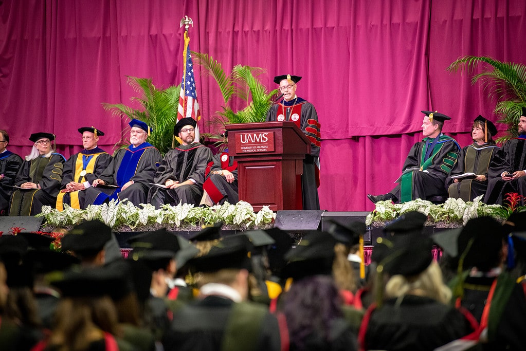 UAMS Graduates 1,096 Health Care Professionals | UAMS News