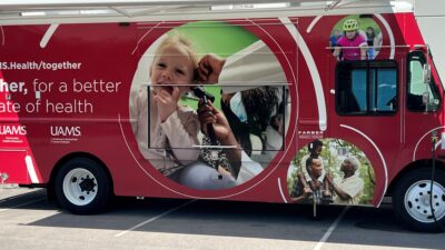 Photo of a UAMS mobile health unit