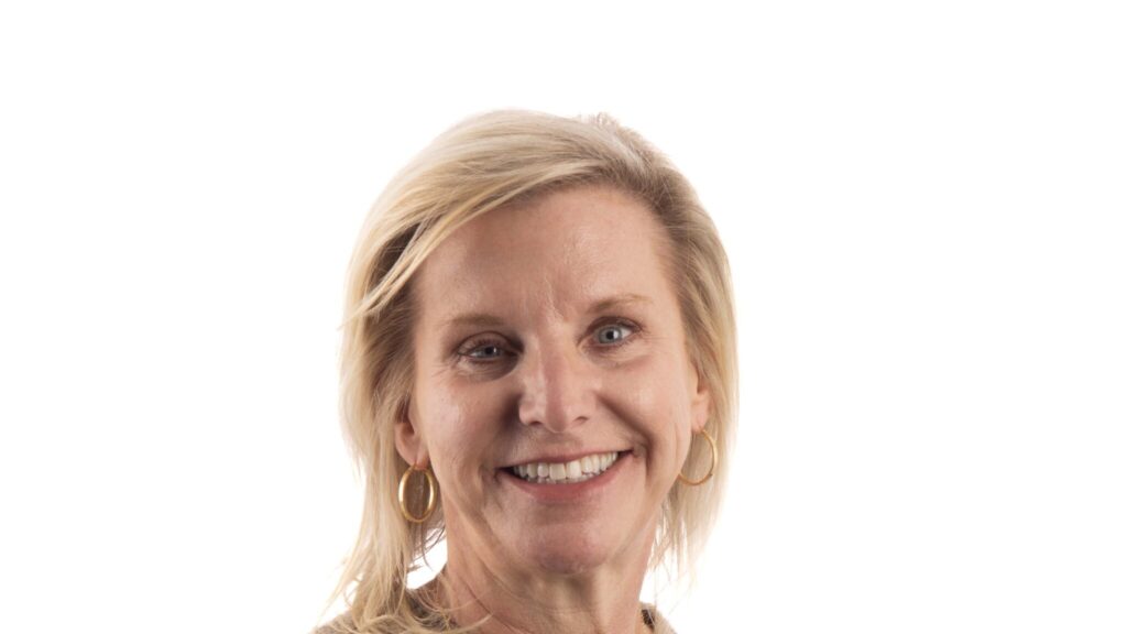 <div><a class="more" href="https://news.uams.edu/2026/09/03/jennifer-ivy-named-director-of-uams-schmieding-kids-first-in-springdale/ivy_jennifer-08132026-dsc_3616/">Read more</a></div>