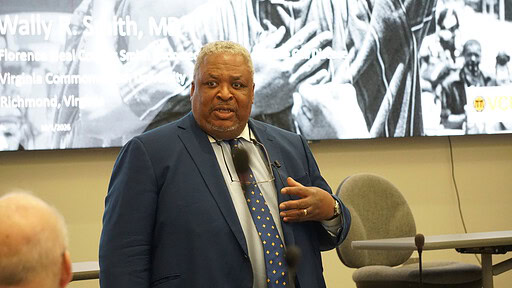 Wally Smith, M.D., at Haut lecture