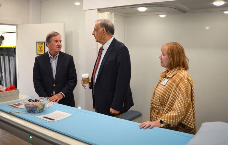 U.S. Sen. John Boozman, UAMS Chancellor C. Lowry Barnes, M.D., Michelle Krause, M.D., MPH